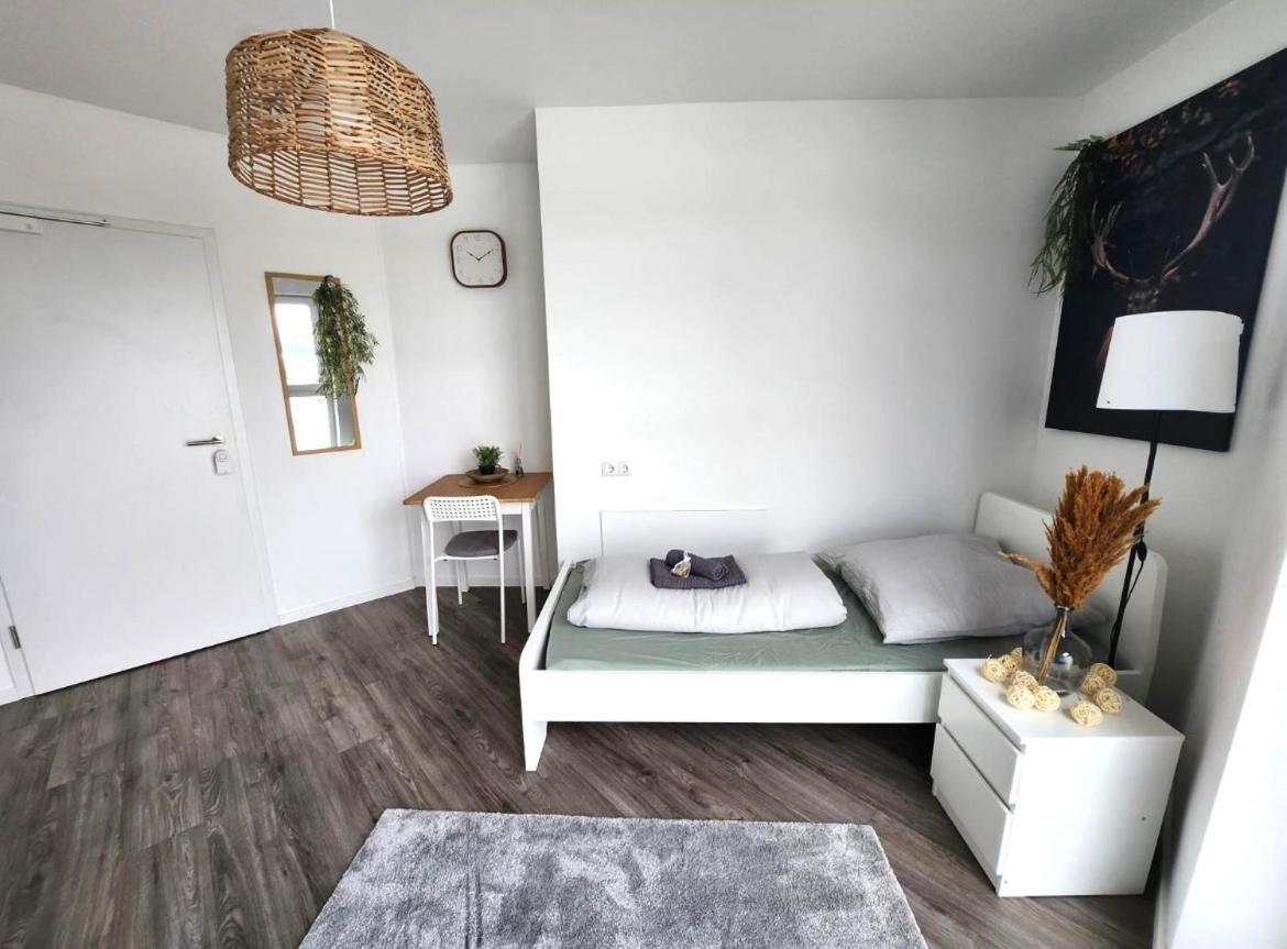 אוגסבורג Modernes Apartment Mit Wifi, Aufzug & Kostenlos Parken El-Living מראה חיצוני תמונה
