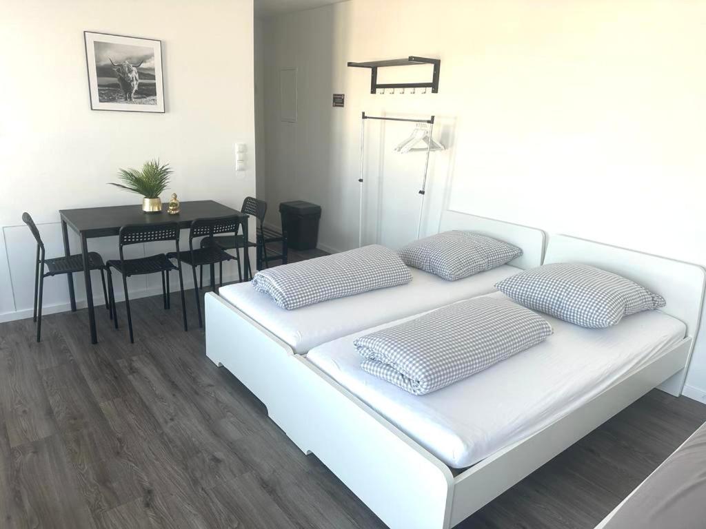 אוגסבורג Modernes Apartment Mit Wifi, Aufzug & Kostenlos Parken El-Living מראה חיצוני תמונה