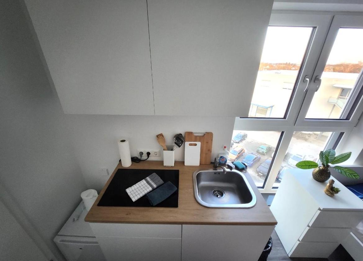 אוגסבורג Modernes Apartment Mit Wifi, Aufzug & Kostenlos Parken El-Living מראה חיצוני תמונה